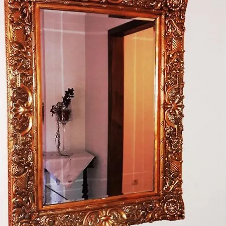 Gosciniec Dworski W Ropie - Goscinne 3*