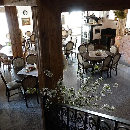 Gosciniec Dworski W Ropie - Goscinne Feriepark