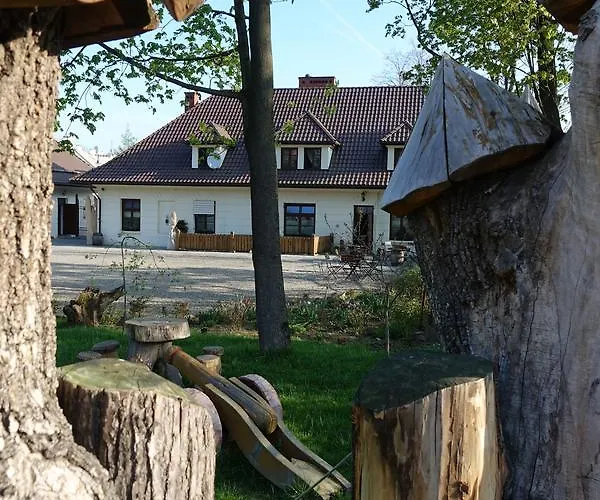 Gosciniec Dworski W Ropie - Goscinne Ropa