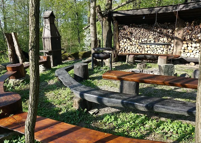 Gosciniec Dworski W Ropie - Goscinne Ropa