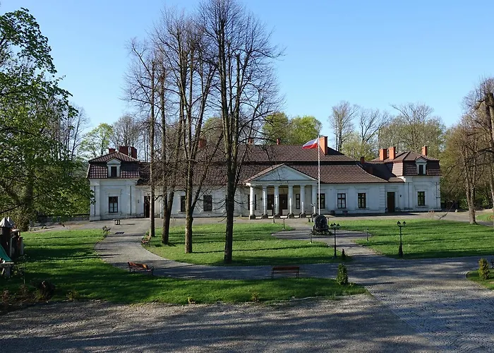 Gosciniec Dworski W Ropie - Goscinne Ropa