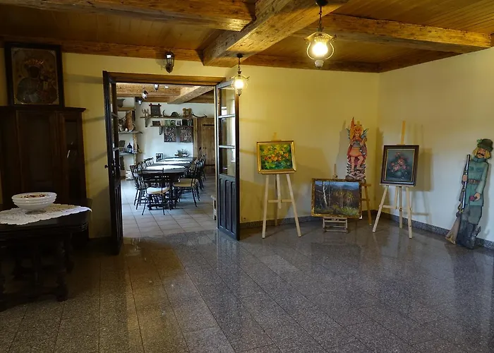 Vakantiepark Gosciniec Dworski W Ropie - Goscinne Ropa